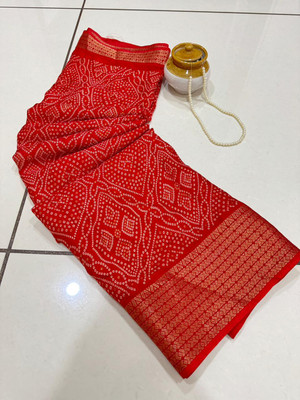 Chandan Fabrics Printed, Woven Kalamkari Jacquard Saree(Red)