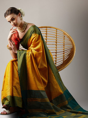 Sareemall Color Block Daily Wear Cotton Silk Saree(Green)