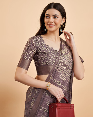 Divastri Digital Print Handloom Silk Blend Saree(Purple, Beige)