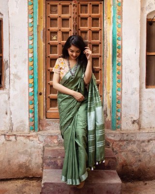 Queenthread Woven Bhagalpuri Cotton Linen Saree(Green)