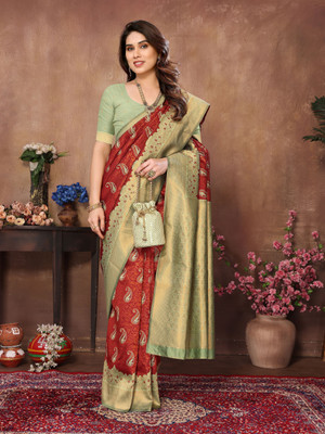 Soor Panchi Woven Kanjivaram Pure Silk Saree(Red)