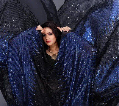 Clemira Checkered, Embellished Bollywood Georgette Saree(Blue)