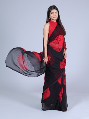 HouseOfCommon Printed Bandhani Chiffon Saree(Black, Red)