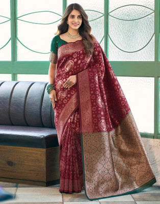 SATQ Woven Banarasi Silk Blend, Jacquard Saree(Maroon, Green)