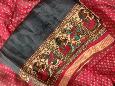 sunitraa Printed, Embellished Bandhani Cotton Blend Saree(Red, Dark Blue)