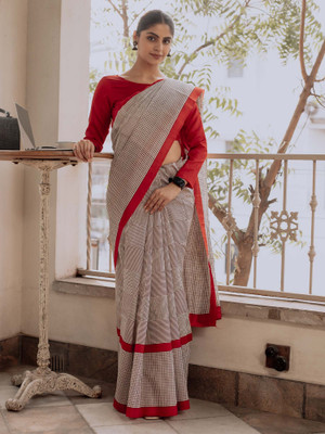 Divastri Printed Daily Wear Silk Blend Saree(Cream, Red)