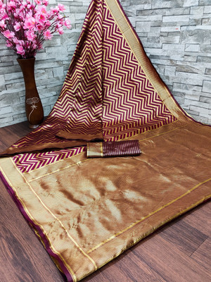 Vedant Vastram Self Design Banarasi Silk Blend Saree(Maroon)