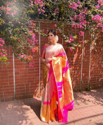 NIRLABH Striped Banarasi Pure Silk Saree(Cream)