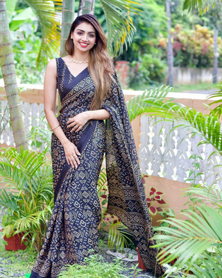 fantasyenterprise Printed Bandhani Pure Silk Saree(Multicolor)