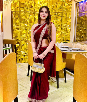 Femane Solid/Plain Bollywood Silk Blend Saree(Maroon)