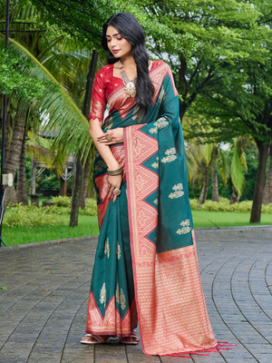 Gariya Fab Self Design Banarasi Cotton Blend Saree(Dark Green)