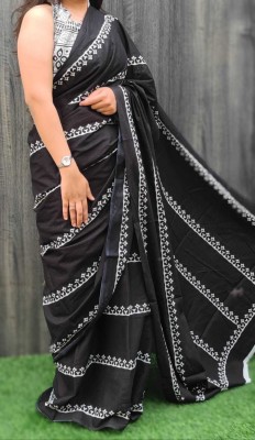 SUNDREESAREE Blocked Printed, Color Block, Floral Print, Printed Handloom Cotton Blend Saree(Black)