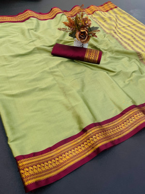 KHODALSAREEFEB Solid/Plain, Self Design, Woven Banarasi Cotton Silk Saree(Green)