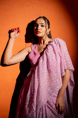 SUBHAM Printed, Embellished Bollywood Lycra Blend Saree(Pink)