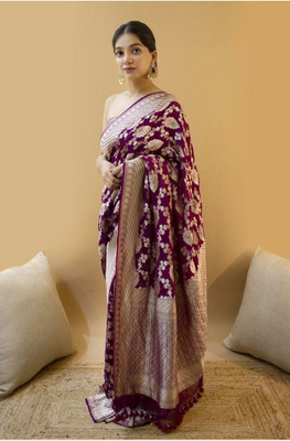 KP CREATION Self Design Daily Wear Jacquard Saree(Maroon)