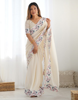 Samah Embroidered, Embellished Bollywood Silk Blend Saree(Cream)