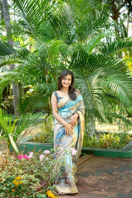 Laxmi Fashion Printed, Floral Print Assam Silk Jacquard, Cotton Silk Saree(Light Blue, Multicolor)
