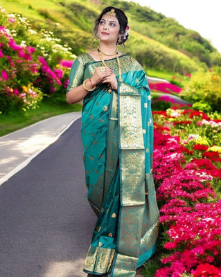 RUPSHIKA Woven Banarasi Jacquard Saree(Multicolor)