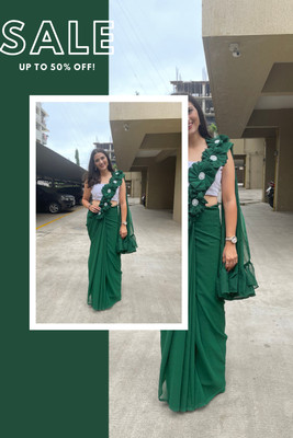 LDCN Self Design Bollywood Georgette Saree(Dark Green)