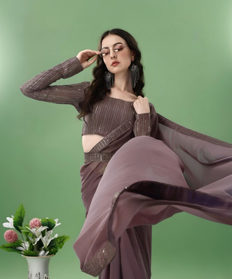 Labheshwari Embroidered Bollywood Georgette Saree(Grey)