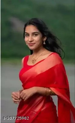Online Bazaaar Solid/Plain Bollywood Chiffon Saree(Red)