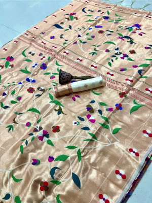 HouseOfCommon Woven Banarasi Cotton Silk Saree(Gold, White)