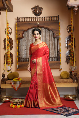 Divastri Solid/Plain Daily Wear Polyester Saree(Red)