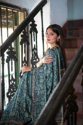 PeachPetals Printed, Floral Print Banarasi Cotton Silk Saree(Green)
