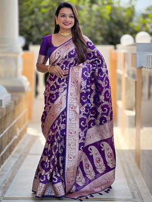 Nayanthara Trends Printed Banarasi Silk Blend Saree(Purple)