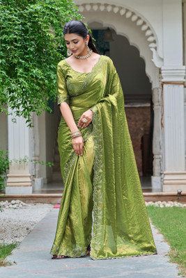 NewPoojaSaree Embellished Bollywood Silk Blend Saree(Green)