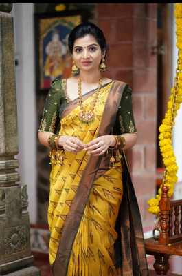 TWINLIGHT Woven Kanjivaram Pure Silk, Art Silk Saree(Yellow, Green)
