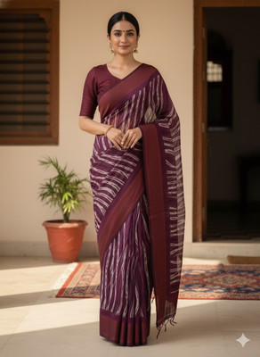 DUDHANE TRADING CORPORATION Striped, Woven, Printed Banarasi Silk Blend Saree(Maroon)