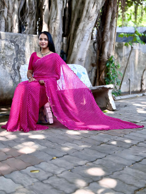 S.R.TEXTILES Self Design Bollywood Georgette Saree(Multicolor)
