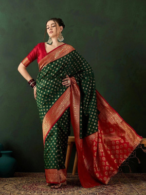 Vichitra Woven, Self Design Banarasi Silk Blend, Jacquard Saree(Green)