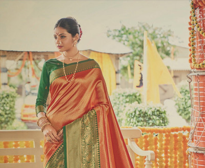Gold Art Fashion Woven Kanjivaram Jacquard, Pure Silk Saree(Red)