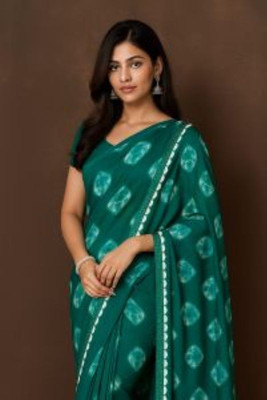 aamya fashion Printed, Tie-Dye Bandhani Georgette Saree(Dark Green)