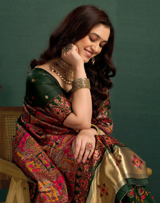 Satrani Woven Banarasi Pure Silk Saree(Dark Green)