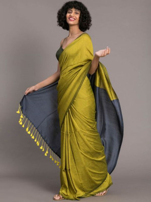 Bong ButiQ Color Block Bollywood Handloom Pure Cotton Saree(Light Green)