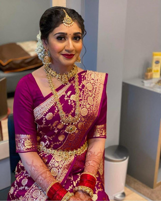 HouseOfCommon Printed, Graphic Print Bollywood Jacquard, Art Silk Saree(Purple)