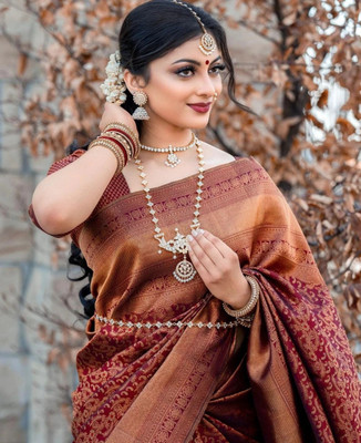 HouseOfCommon Striped Kanjivaram Pure Silk Saree(Maroon)
