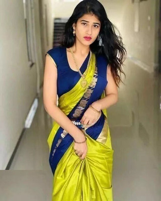 Vishal Creations Woven Banarasi Cotton Silk Saree(Green)