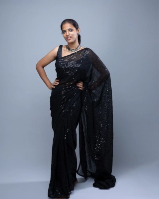 rahiya fashion Embroidered Bollywood Georgette Saree(Black)
