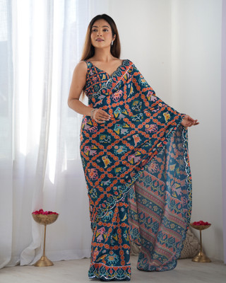 aadhiya impex Self Design Bollywood Chiffon Saree(Black)