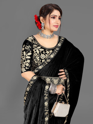 hutah Self Design Daily Wear Velvet, Lycra Blend Saree(Black)