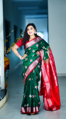 EEFA FASHION Embroidered Narayanpet Satin Saree(Dark Green)