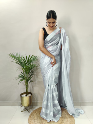 Riddhi textile Hub Woven Bollywood Chiffon Saree(Grey)