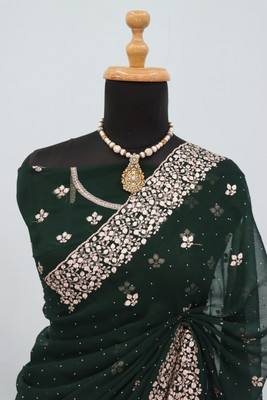 priyanka jayani Embroidered Bollywood Organza Saree(Green)