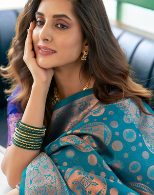 Tasrika Woven, Embellished Banarasi Jacquard, Silk Blend Saree(Blue)