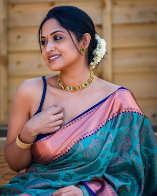 Rudr Venture Digital Print Banarasi Jacquard Saree(Multicolor)