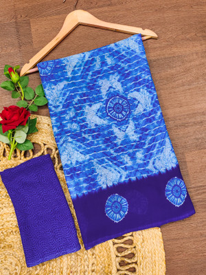 kashvi sarees Ombre, Geometric Print Daily Wear Georgette Saree(Pack of 2, Light Blue, Dark Blue)